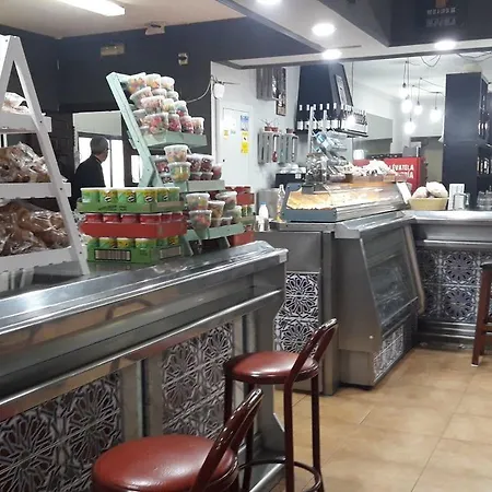 Nuevo Montesol بيت ضيافة مالقة
